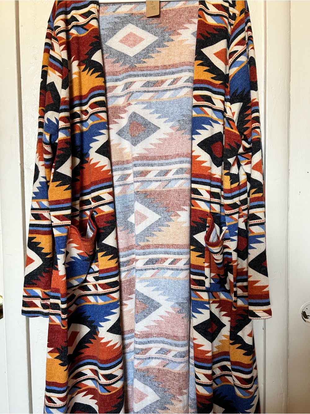 Cozy Southwestern Print Open-Front Women's Cardigan - Multicolor